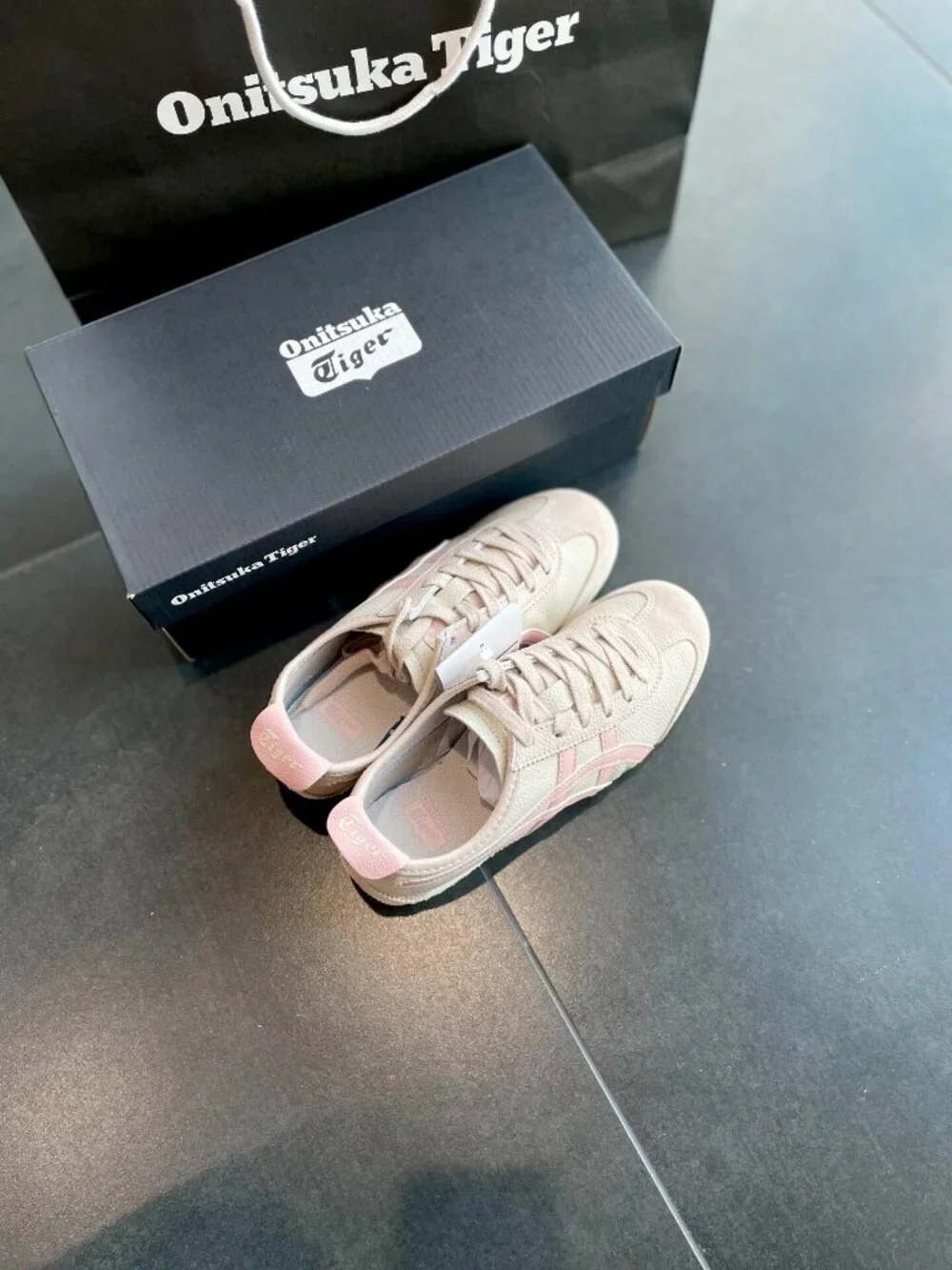 Onitsuka Tiger Mexico 66 Women’s Pink Cream Sneakers New Without Box